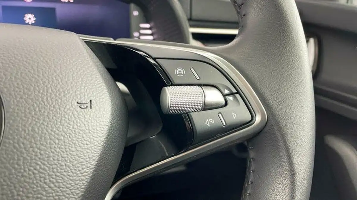 2024-skoda-kamiq-10-tsi-se-l-116ps-big-24