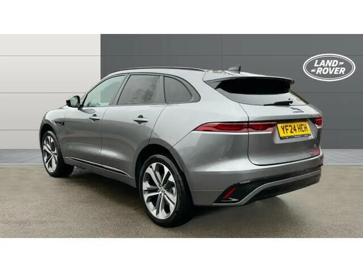 2024-jaguar-f-pace-20-d200-r-dynamic-hse-black-big-1