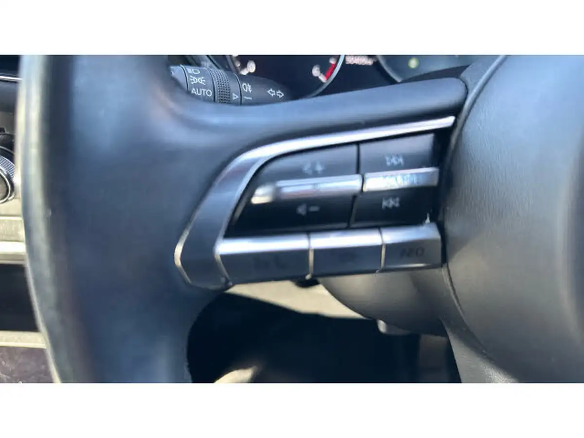 2019-mazda-mazda3-18td-sport-lux-hatchback-5d-big-23