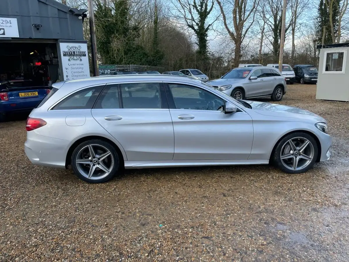 2017-mercedes-benz-c-class-21d-c220d-amg-line-ss-estate-5d-9g-tronic-plus-big-15