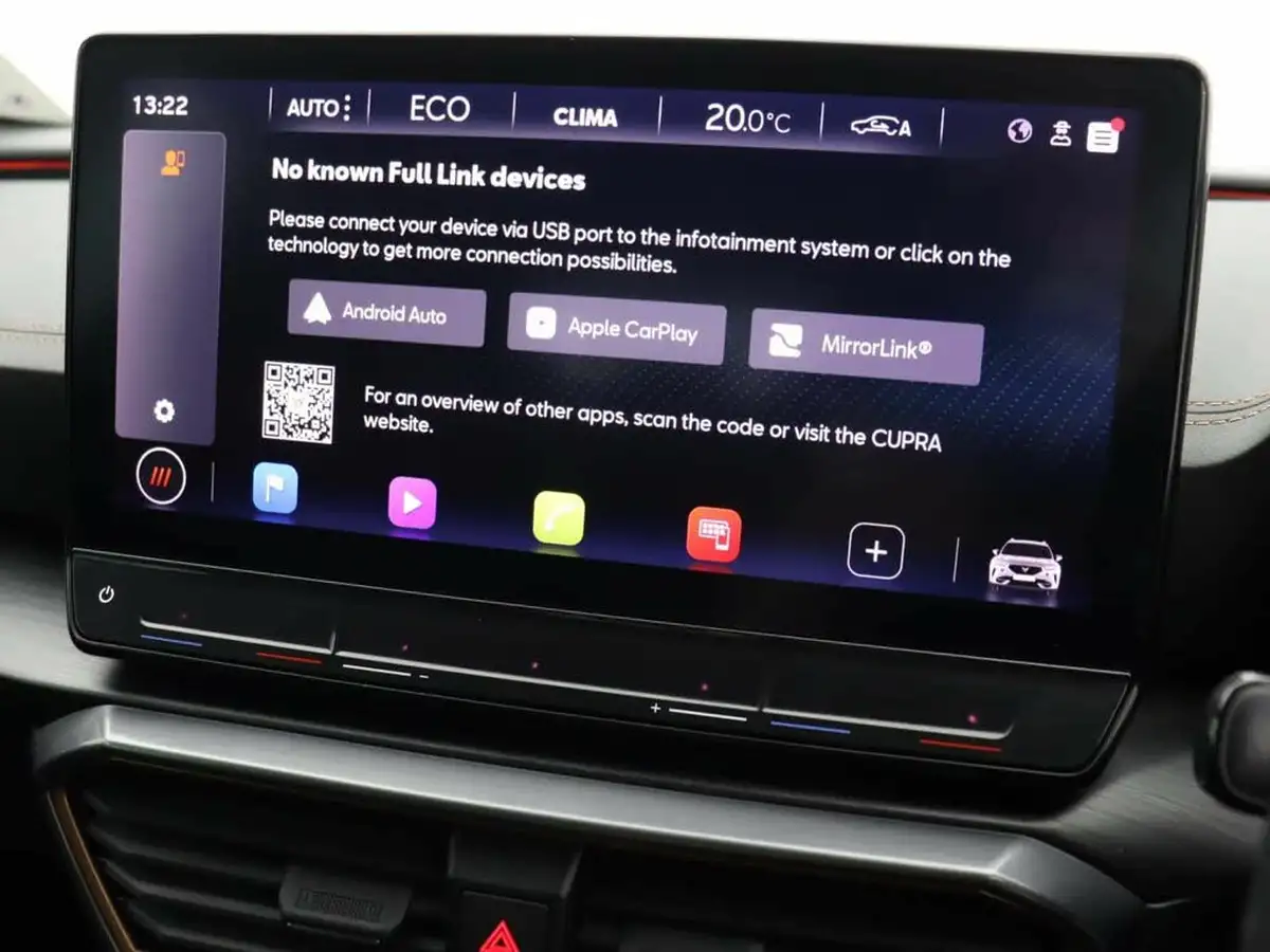 2022-cupra-formentor-14-e-hybrid-vz1-big-26