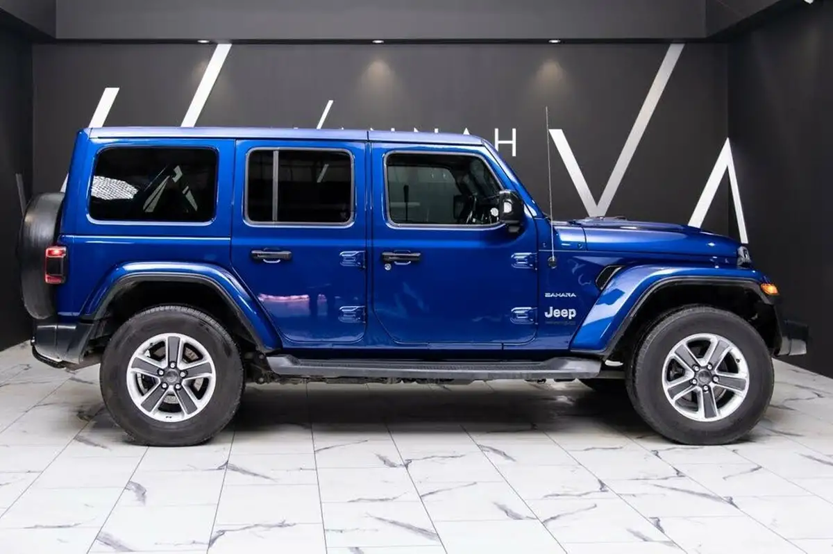 2019-jeep-wrangler-20-gme-sahara-hard-5d-big-15