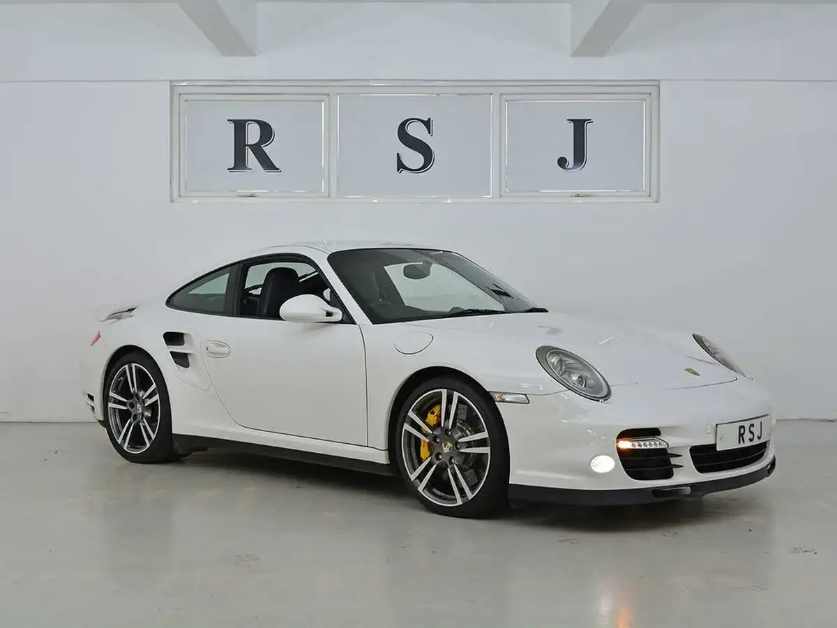2011-porsche-911-38-turbo-s-coupe-big-0