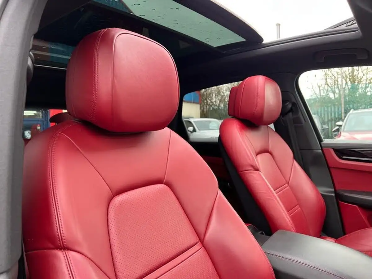 2019-porsche-cayenne-30-v6-station-wagon-big-39