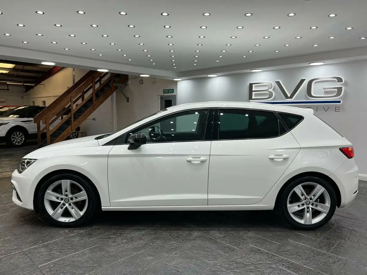 2017-seat-leon-14-ecotsi-fr-technology-hatchback-5d-big-7