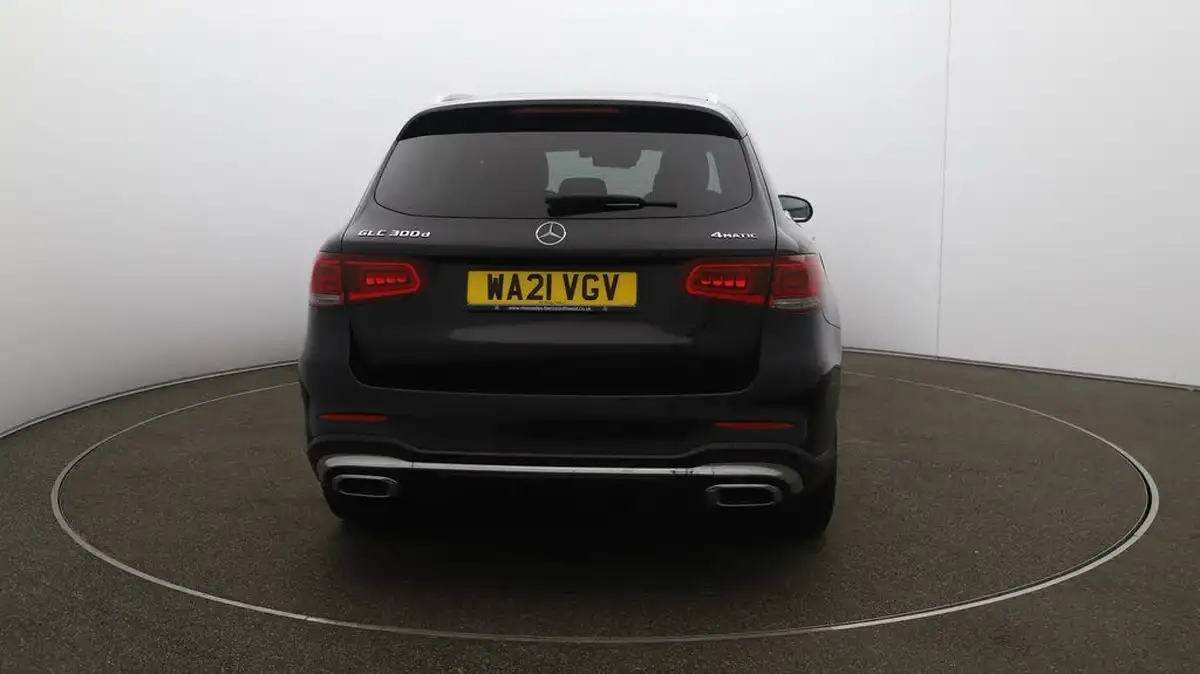 2021-mercedes-benz-glc-class-20d-glc300d-amg-line-premium-plus-245ps-station-wagon-5d-big-6