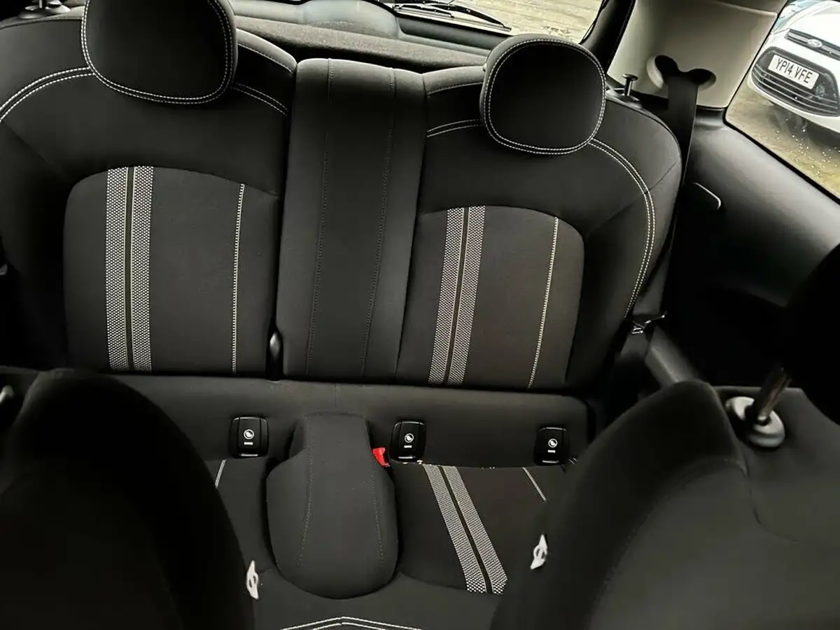 2014-mini-cooper-20-cooper-s-3d-sport-auto-big-21