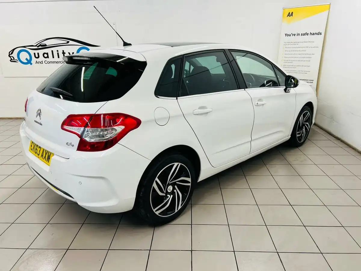 2013-citroen-c4-16e-hdi-selection-big-11