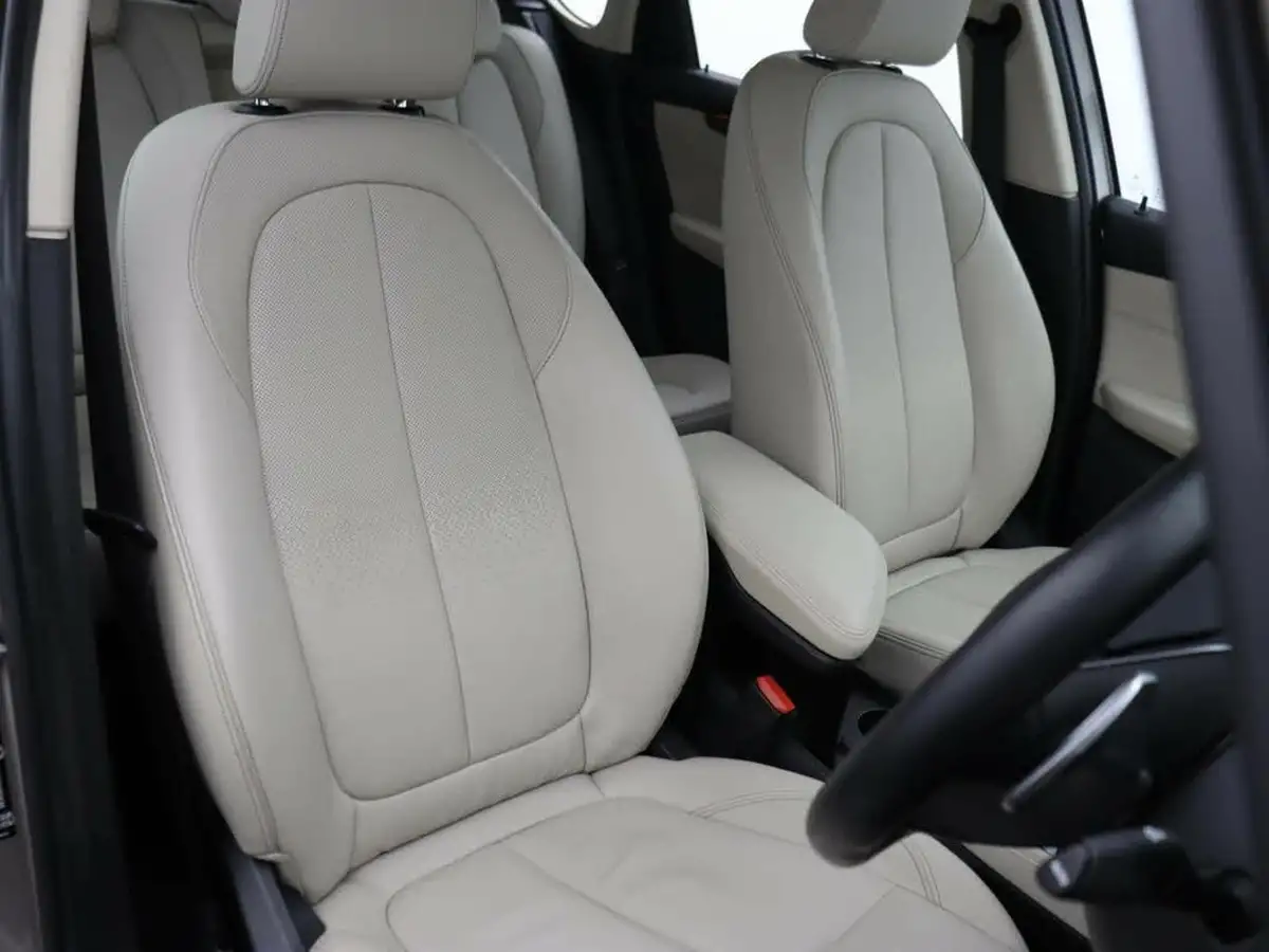 2021-bmw-2-series-20-220i-luxury-active-big-9
