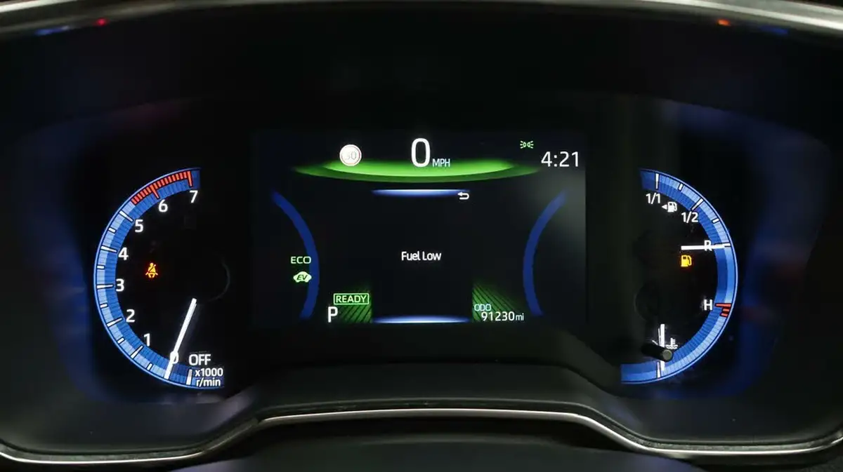 2021-toyota-corolla-18-vvt-i-design-trk-hatchback-5d-big-10
