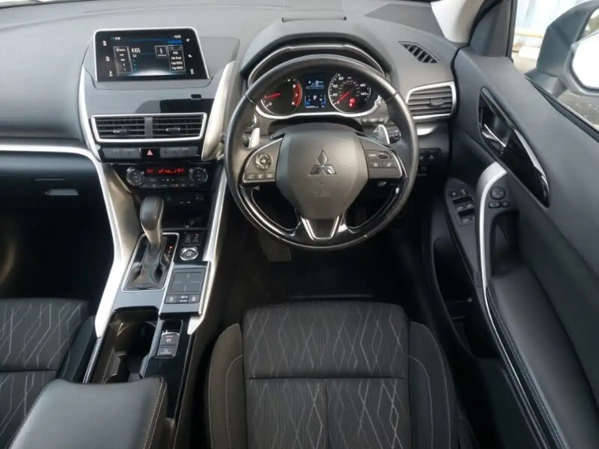 2021-mitsubishi-eclipse-cross-15-dynamic-4wd-auto-big-6