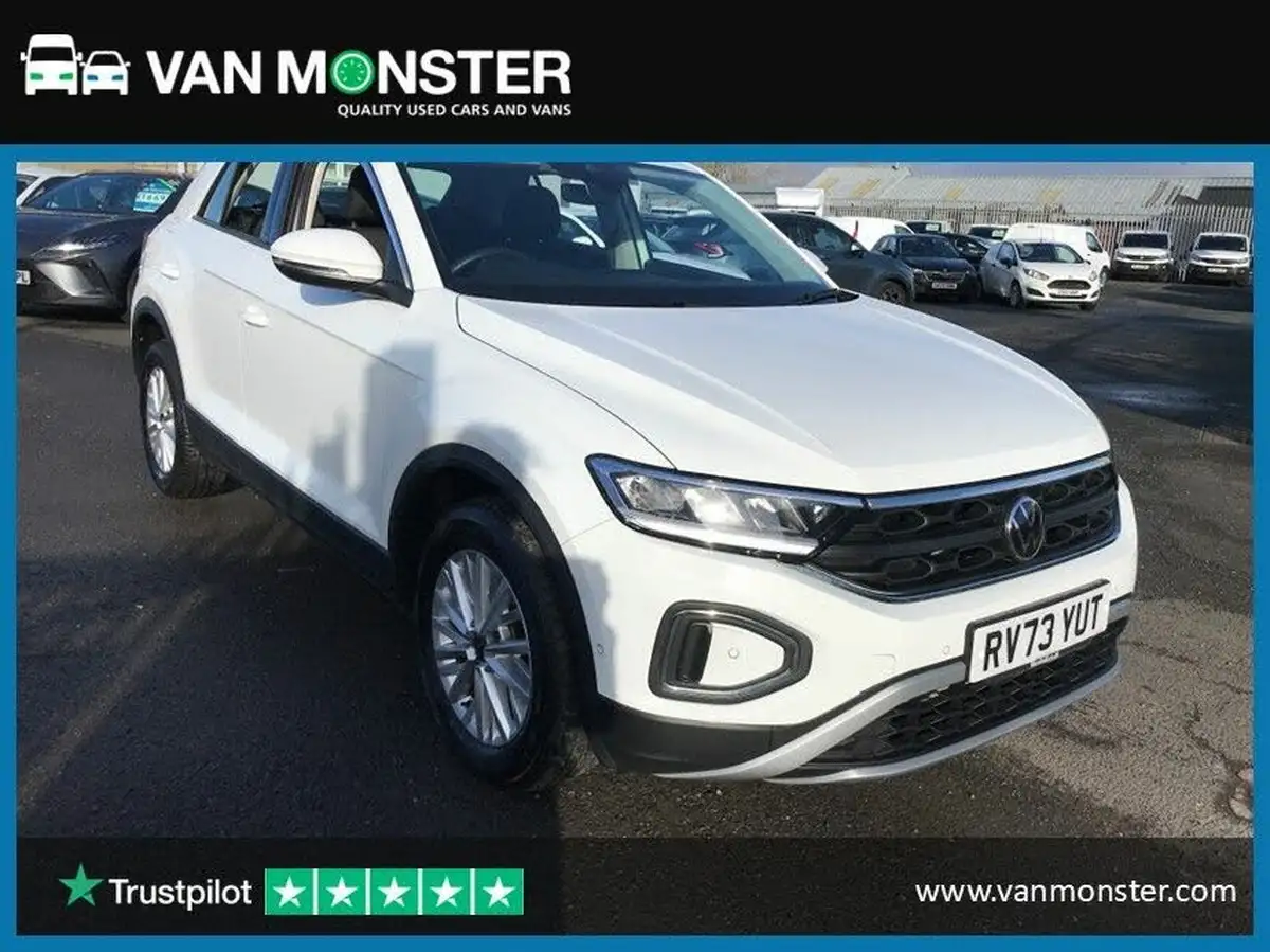 2023-volkswagen-t-roc-10-tsi-life-big-0