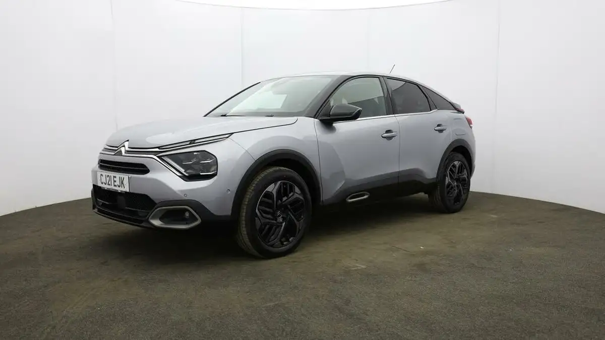 2021-citroen-c4-12-puretech-shine-130ps-eat8-big-37
