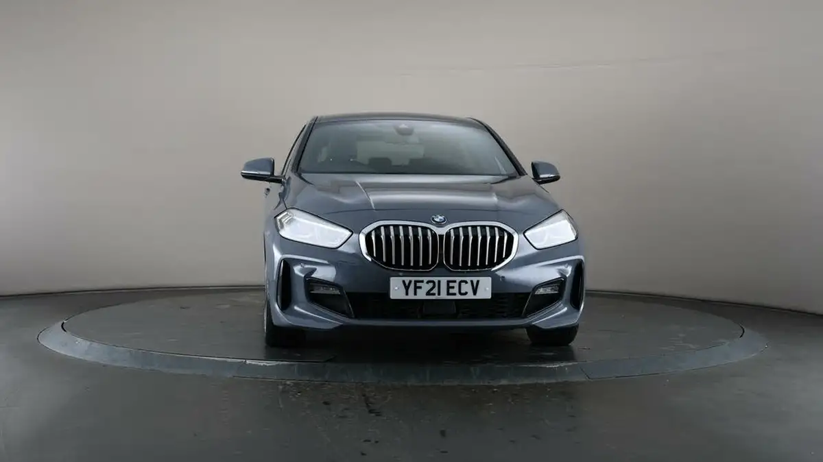 2021-bmw-1-series-15-118i-m-sport-lcp-dct-big-42