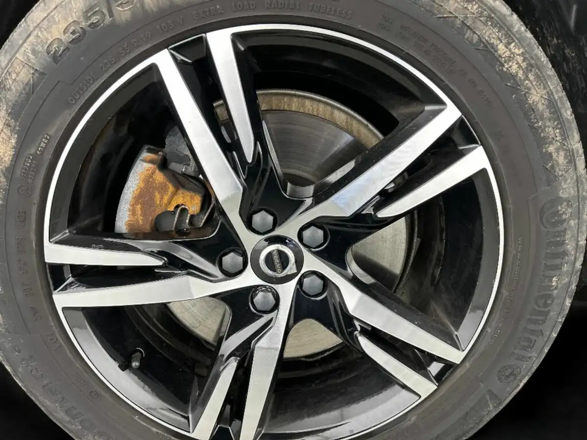 2021-volvo-xc60-20-t6-r-design-350bhp-plug-in-hybrid-big-11