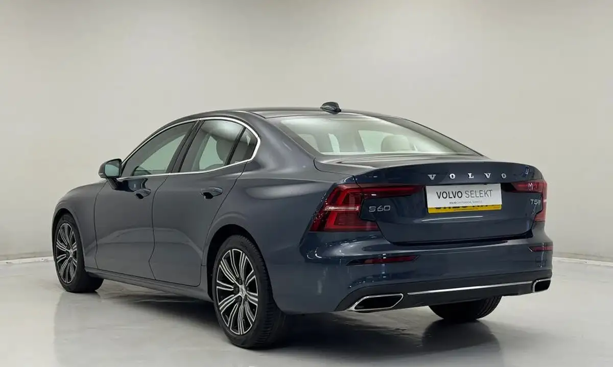 2020-volvo-s60-20-b5-inscription-big-7