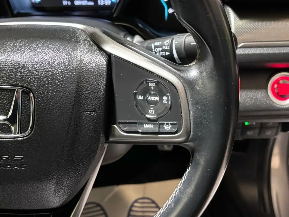 2018-honda-civic-15-vtec-turbo-prestige-ss-big-22
