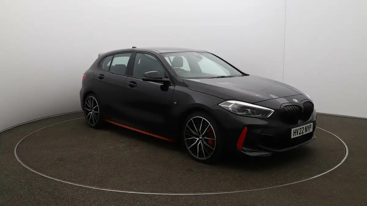 2022-bmw-1-series-20-128ti-lcp-big-35