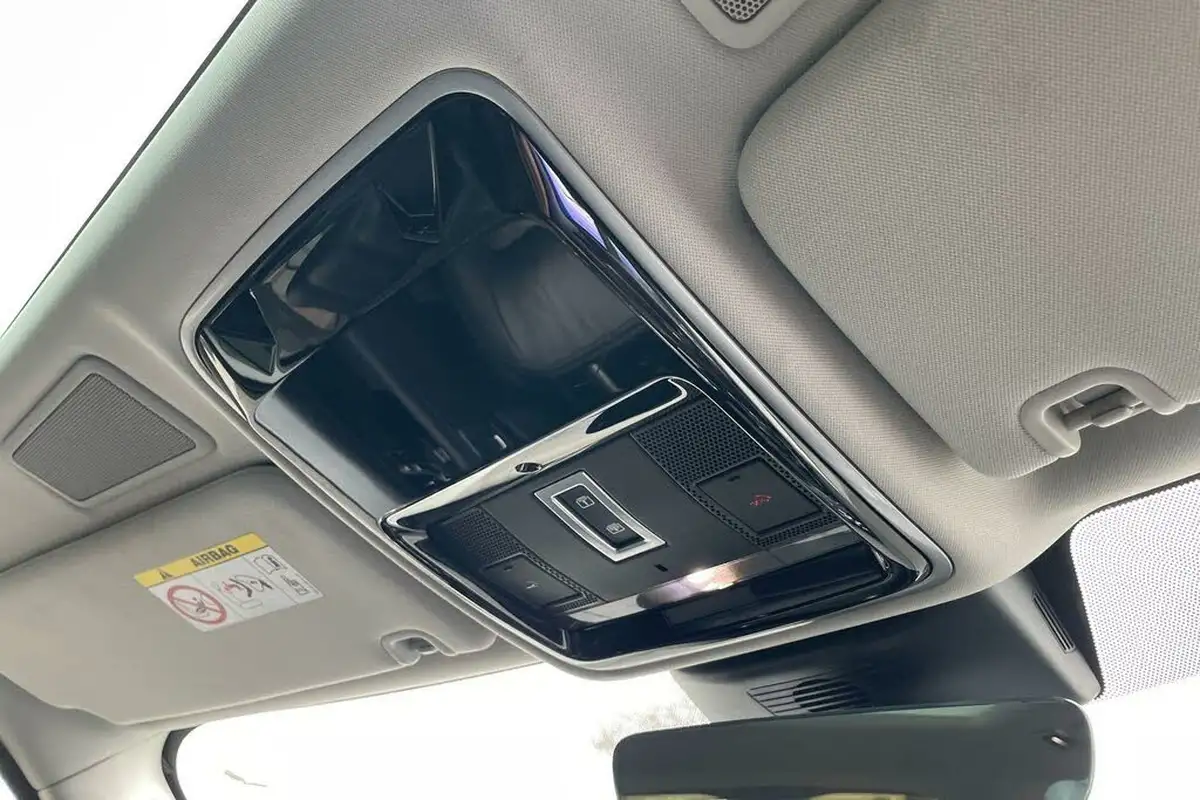 2021-land-rover-range-rover-30-d300-vogue-se-big-59