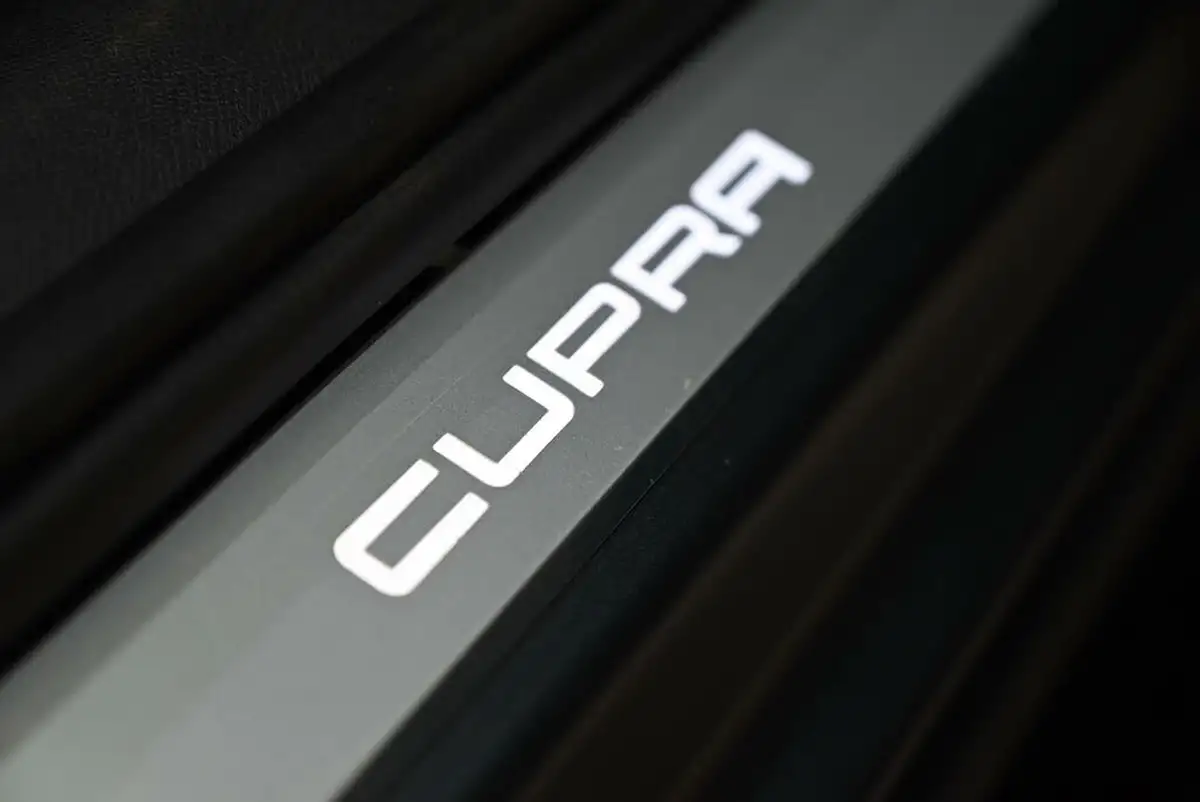 2022-cupra-formentor-20-tsi-vz3-big-30