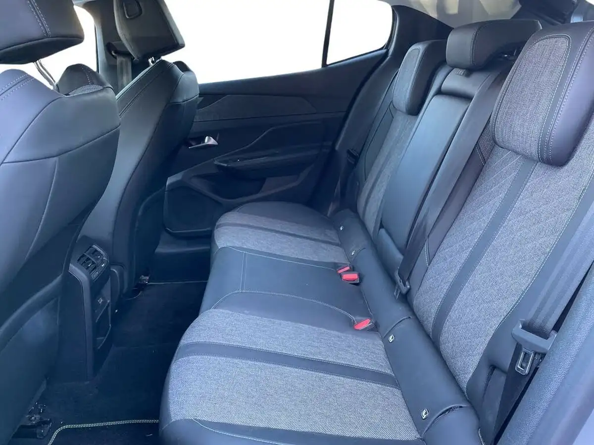 2023-peugeot-408-16-puretech-allure-premium-225ps-big-10