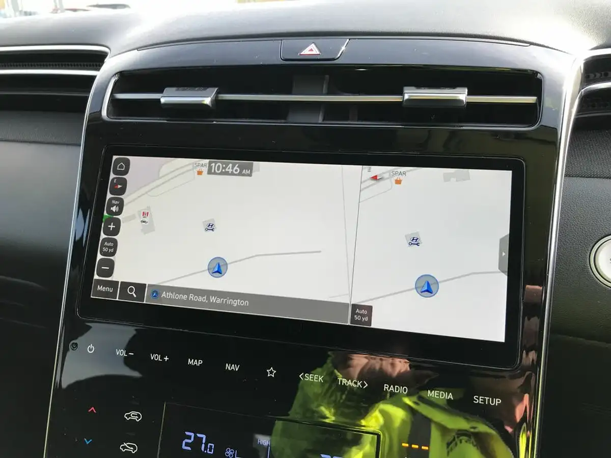 2023-hyundai-tucson-16-t-gdi-premium-150ps-big-21