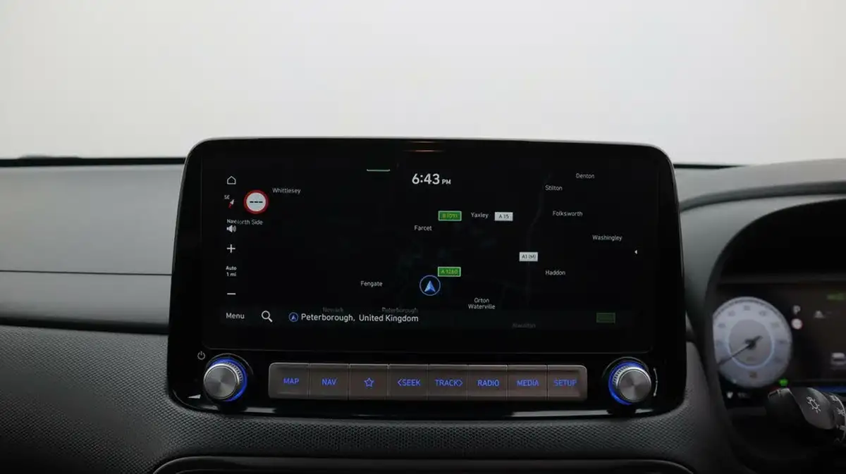 2022-hyundai-kona-e-premium-136ps-39kwh-big-11