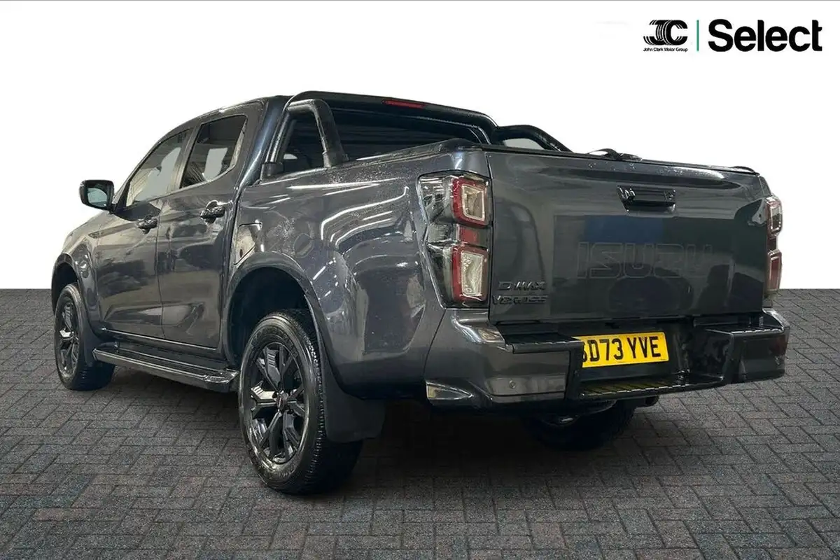 2023-isuzu-d-max-19td-v-cross-steel-edition-auto-big-3