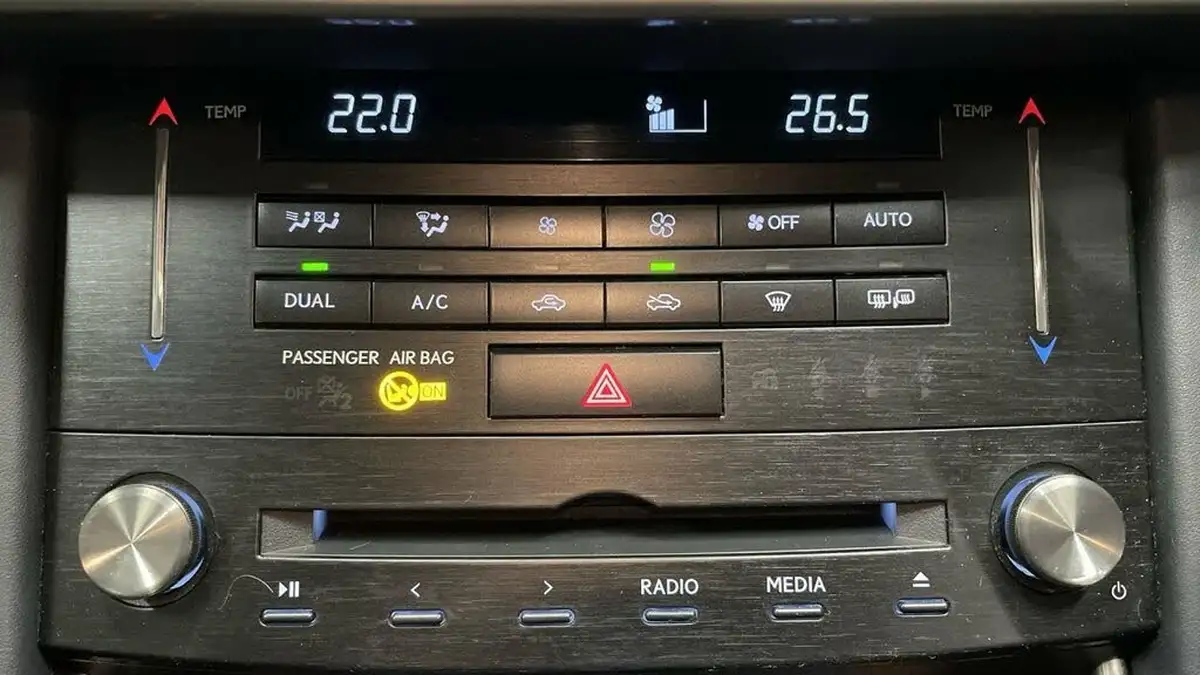 2018-lexus-is-300h-25-executive-edition-lexus-navigation-big-27