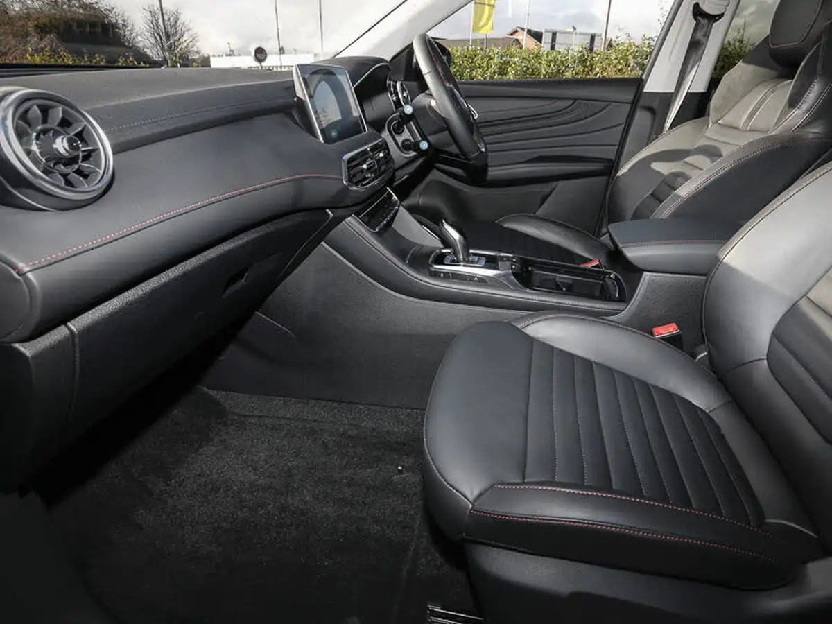 2024-mg-hs-15t-gdi-trophy-258ps-plug-in-hybrid-1490cc-auto-big-4