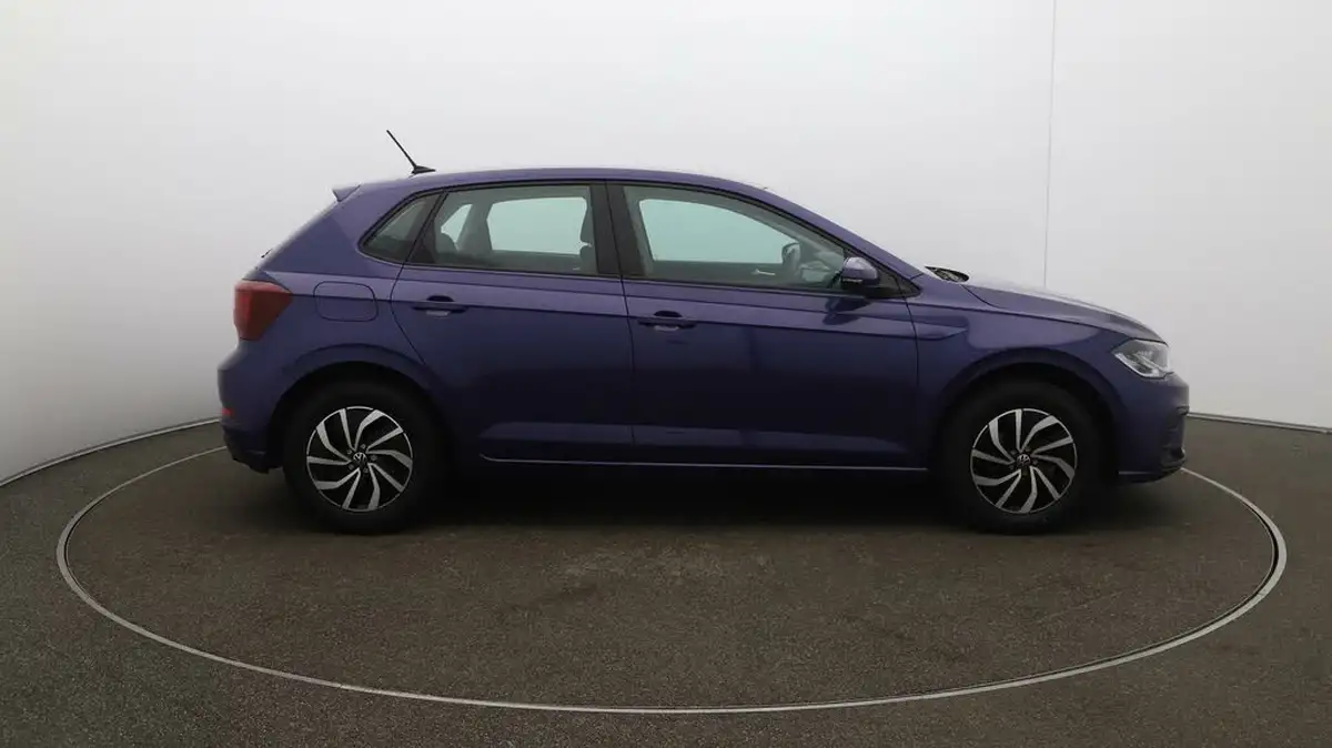 2024-volkswagen-polo-10-life-big-39