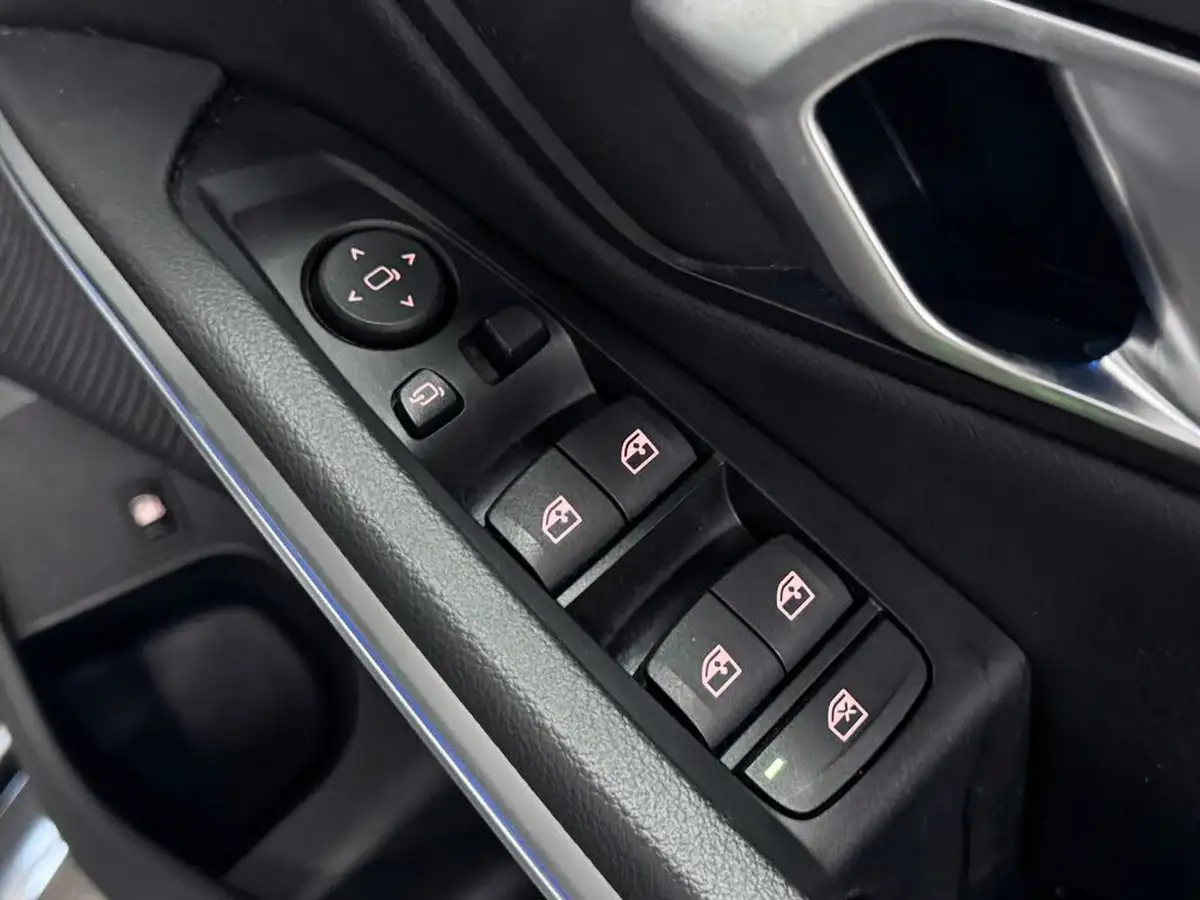 2019-bmw-3-series-20-330e-m-sport-plus-pack-big-20