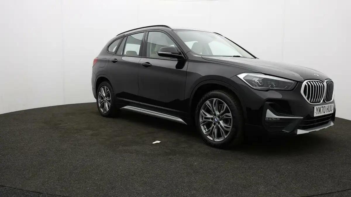 2021-bmw-x1-15-xdrive-25e-phev-xline-big-46