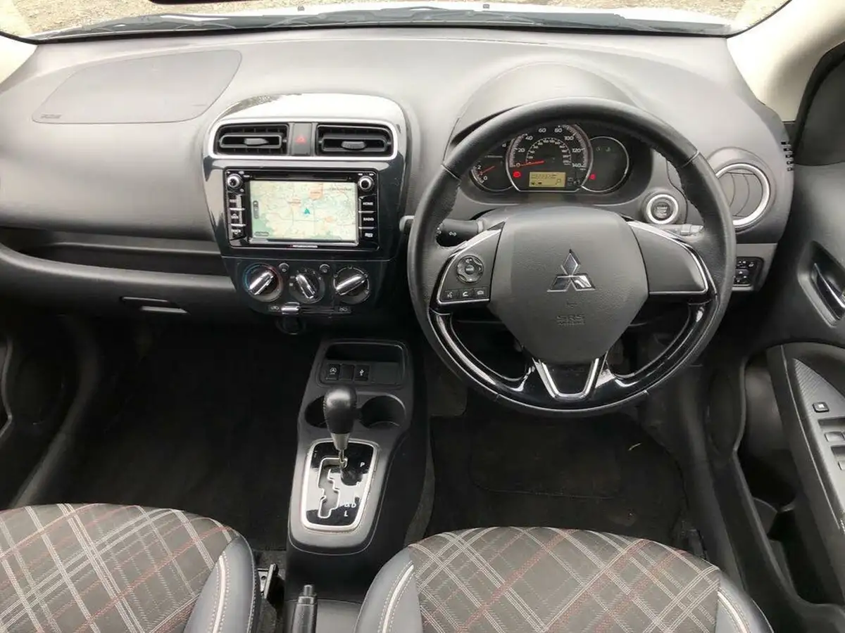 2020-mitsubishi-mirage-12-design-cvt-big-13