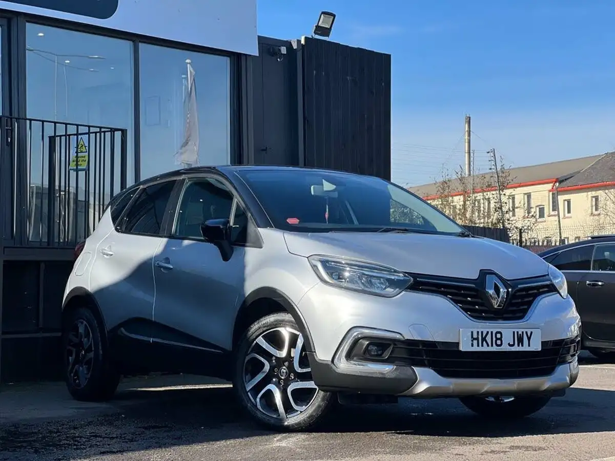 2018-renault-captur-09-tce-dynamique-s-nav-big-2