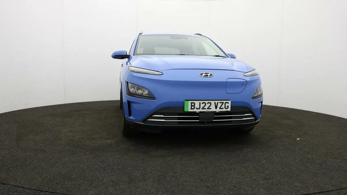 2022-hyundai-kona-e-premium-204ps-64kwh-7kw-obc-big-44