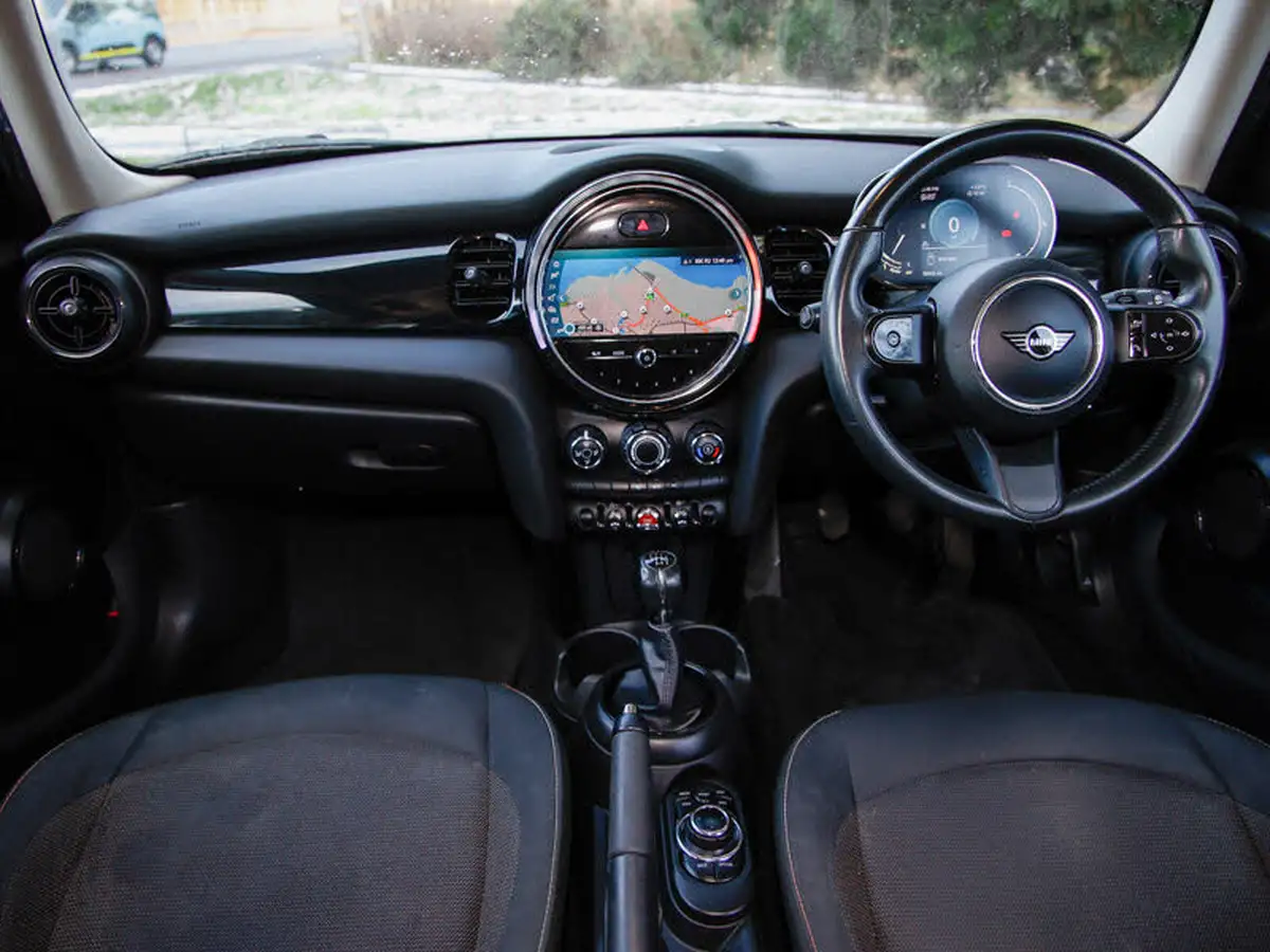 2021-mini-cooper-15-cooper-classic-hatchback-5d-big-3