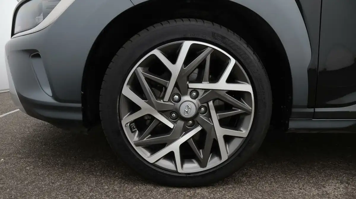 2022-hyundai-kona-16-gdi-premium-big-18