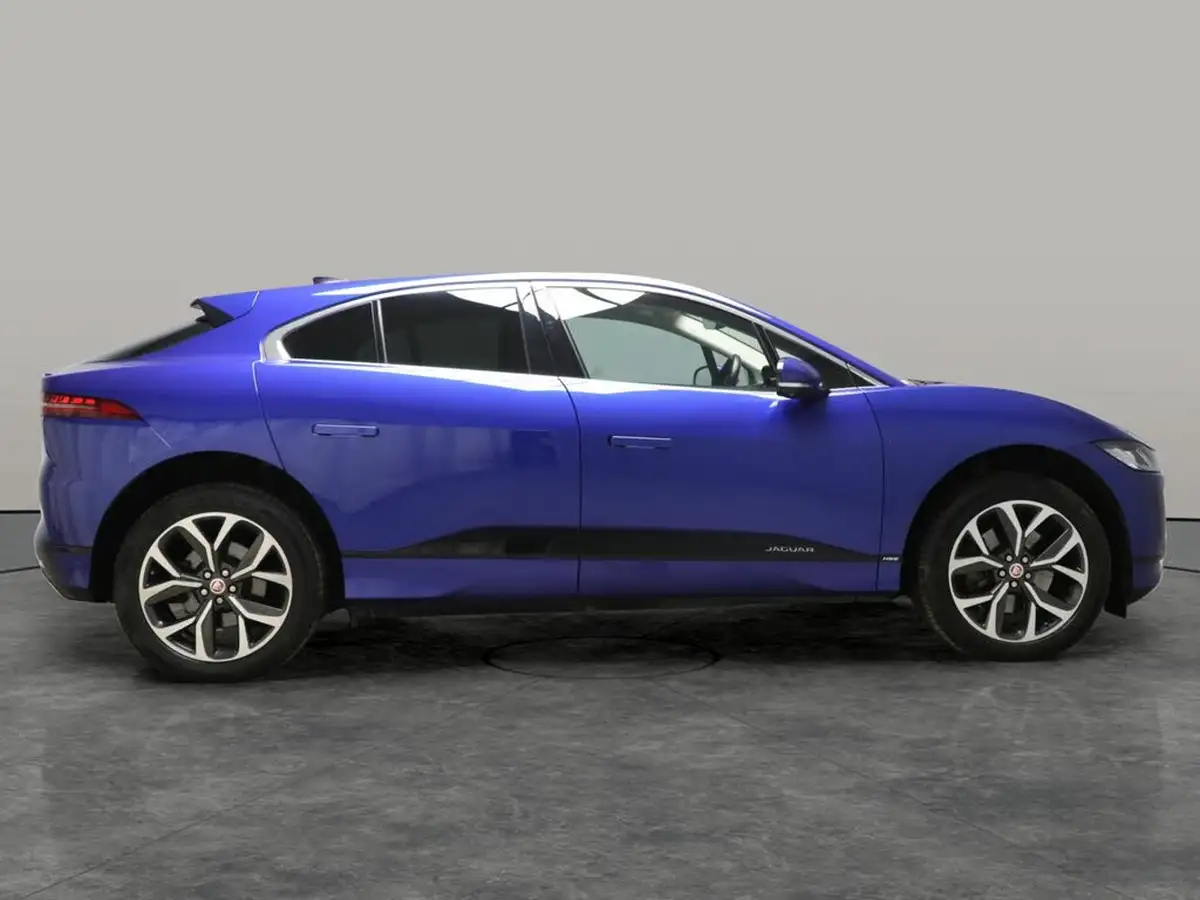 2021-jaguar-i-pace-ev400-hse-big-6