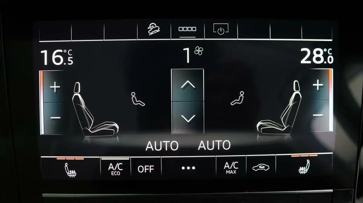 2021-audi-e-tron-50e-technik-station-wagon-big-12