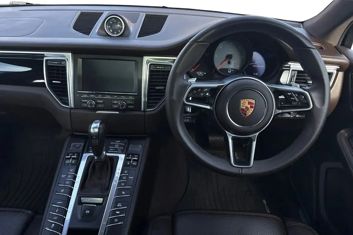 2015-porsche-macan-30td-s-big-17