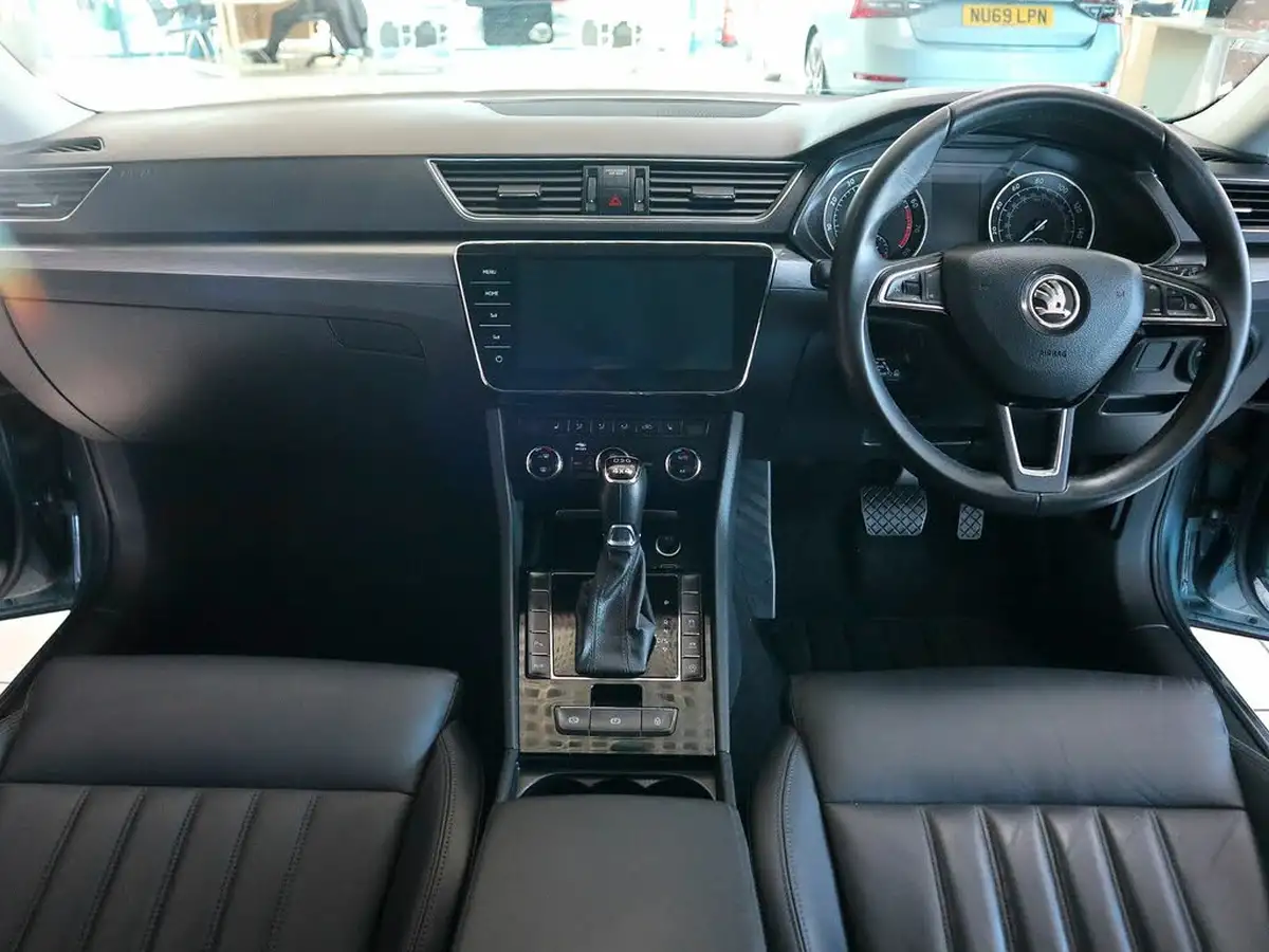 2019-skoda-superb-20-tsi-se-l-executive-estate-big-21