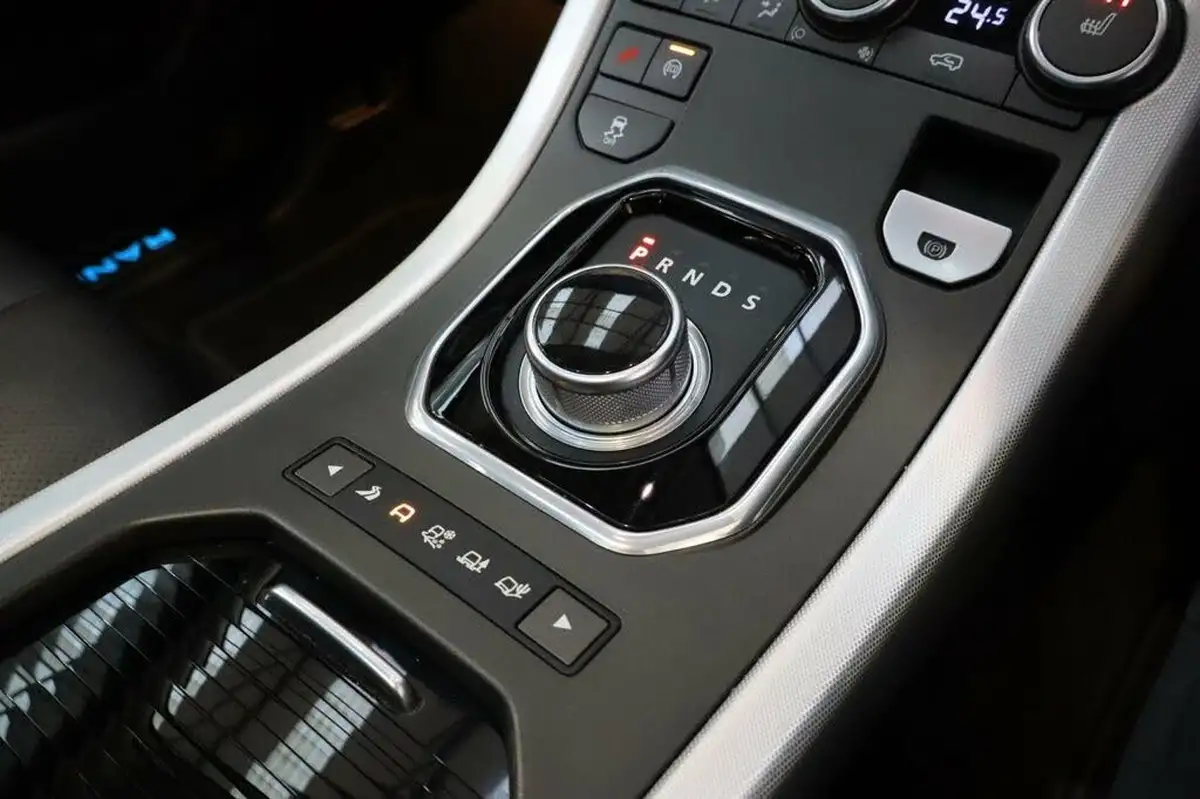 2014-land-rover-range-rover-evoque-22sd4-dynamic-hatchback-5d-auto-big-21