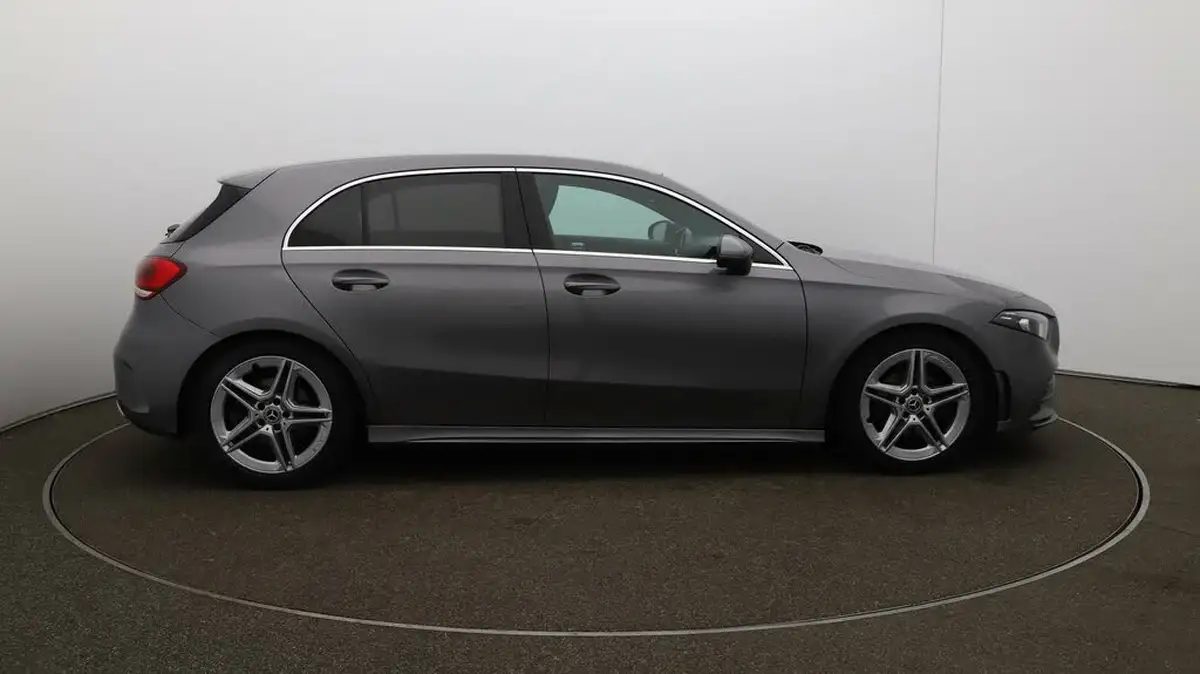 2019-mercedes-benz-a-class-13-a200-amg-line-hatchback-5d-7g-dct-big-46