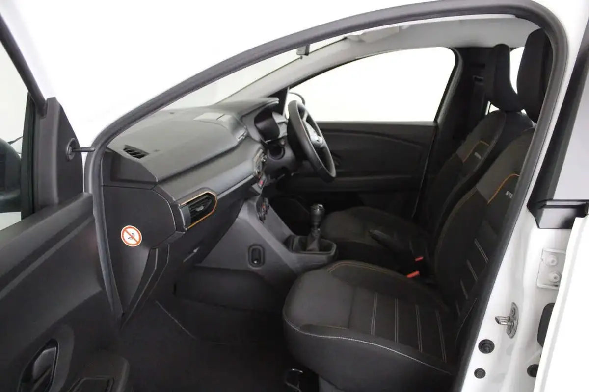 2021-dacia-sandero-stepway-10-tce-essential-90bhp-big-11