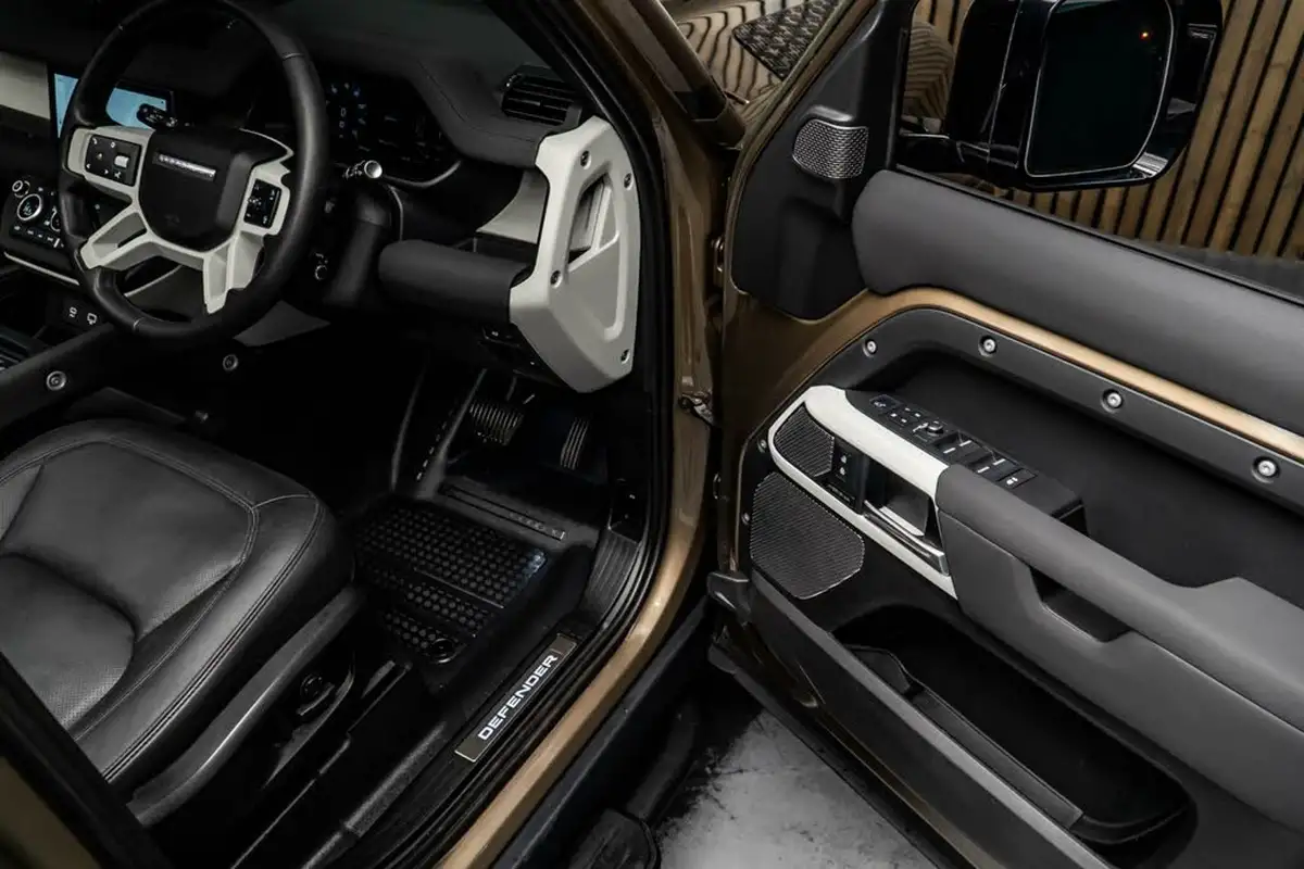 2022-land-rover-110-defender-20-p400e-xs-edition-big-27