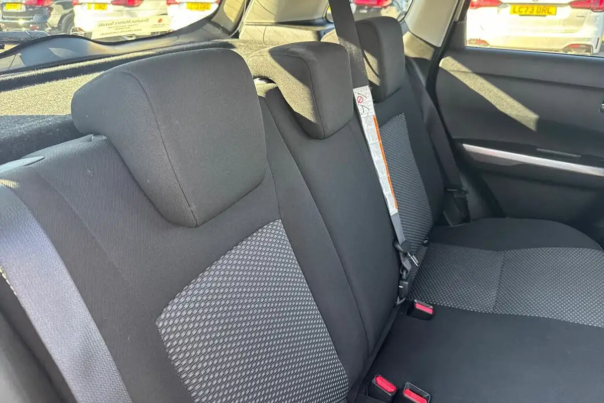 2020-suzuki-vitara-14-boosterjet-sz-t-129ps-mild-hybrid-big-14