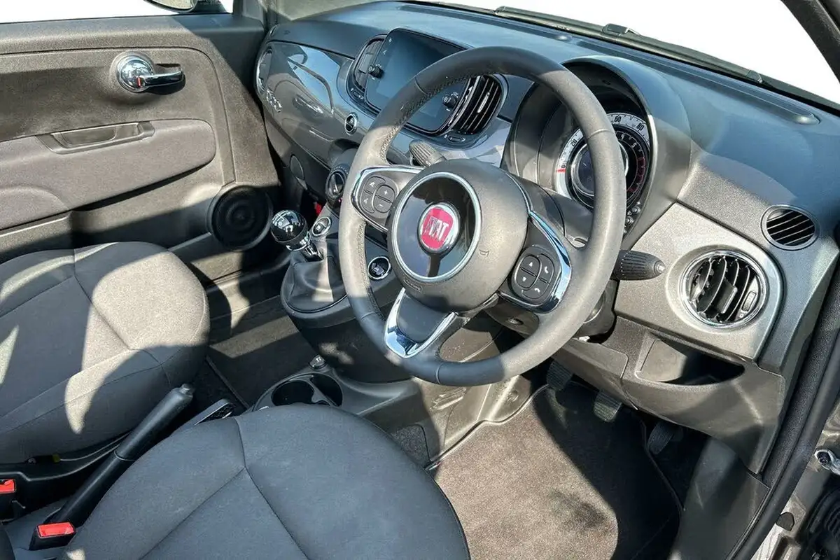 2023-fiat-500c-10-big-5