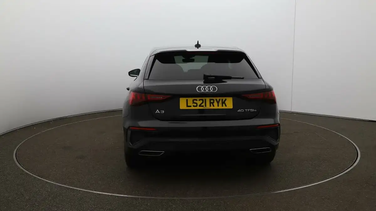 2021-audi-a3-14-40-tfsi-e-s-line-big-51