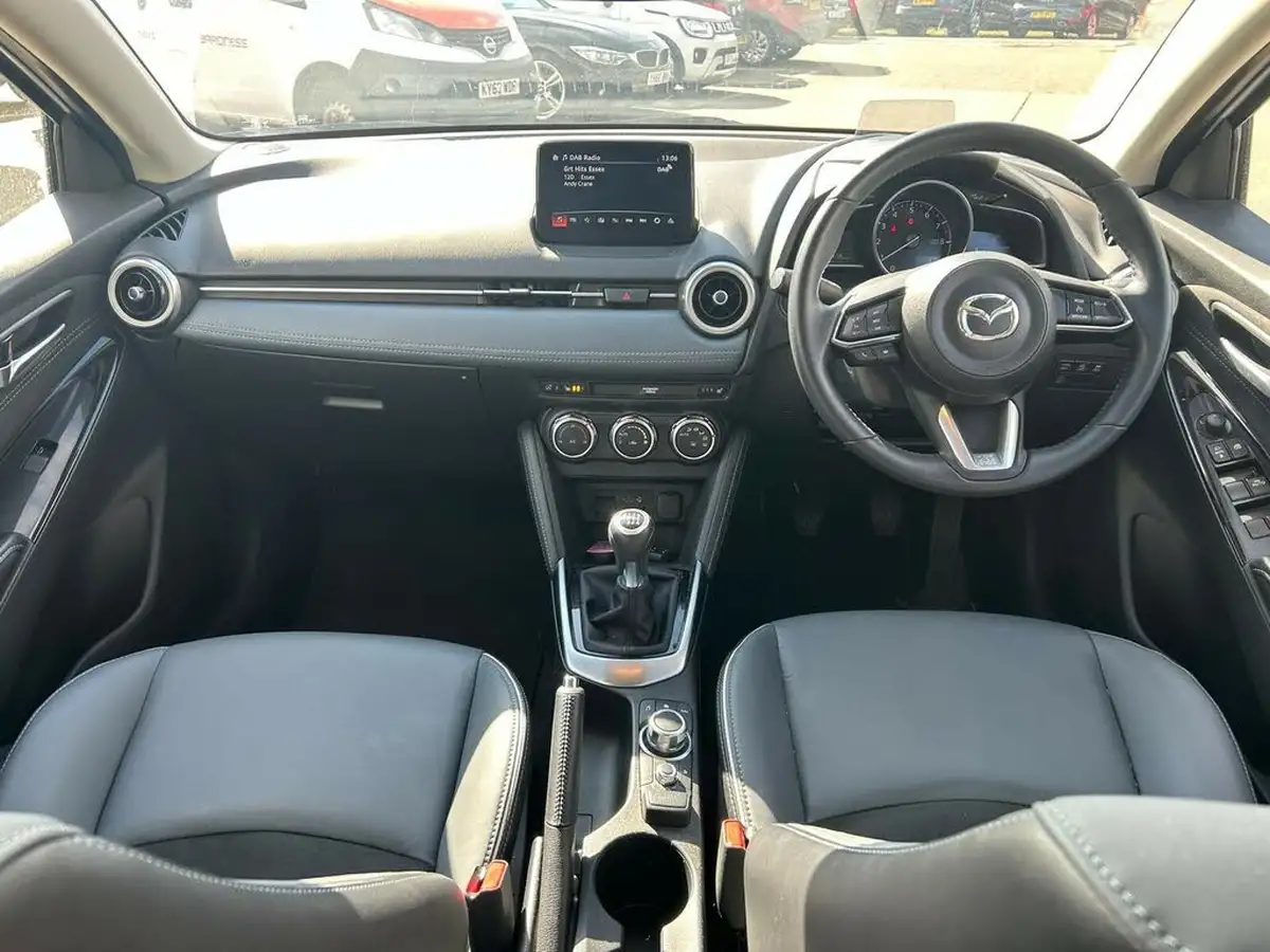 2022-mazda-mazda2-15-e-skyactiv-g-gt-sport-big-9